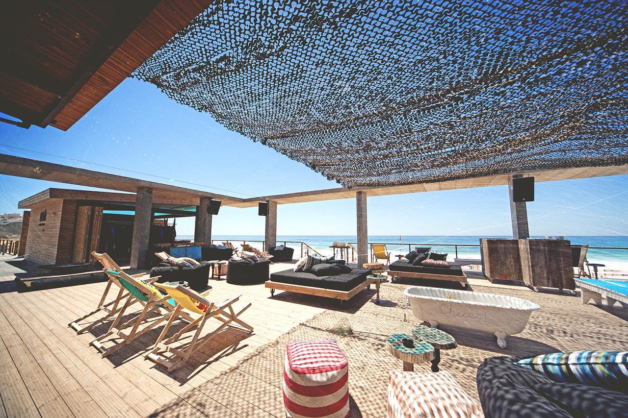 Готель Noah Surf House Portugal Санта-Круш Екстер'єр фото